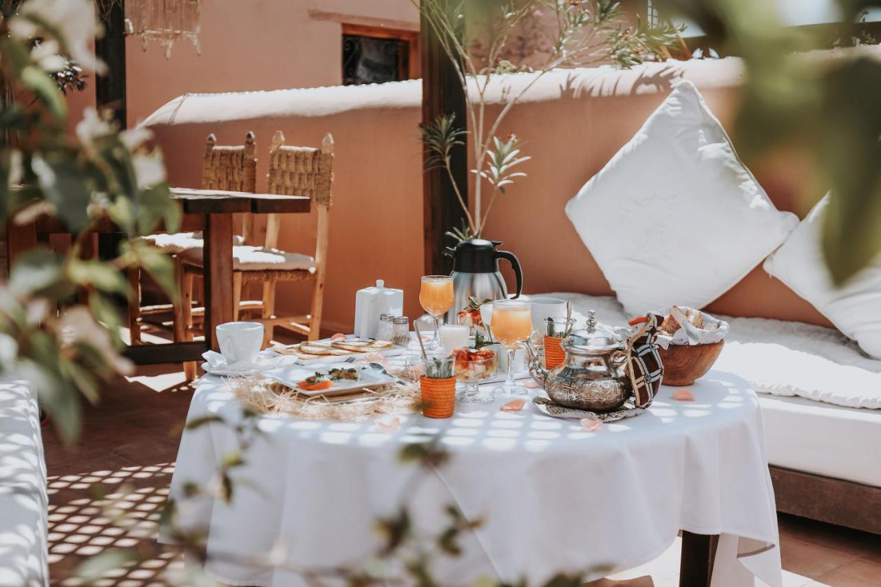 Hotel Dar Nour el Houda Marrakesh Exterior foto